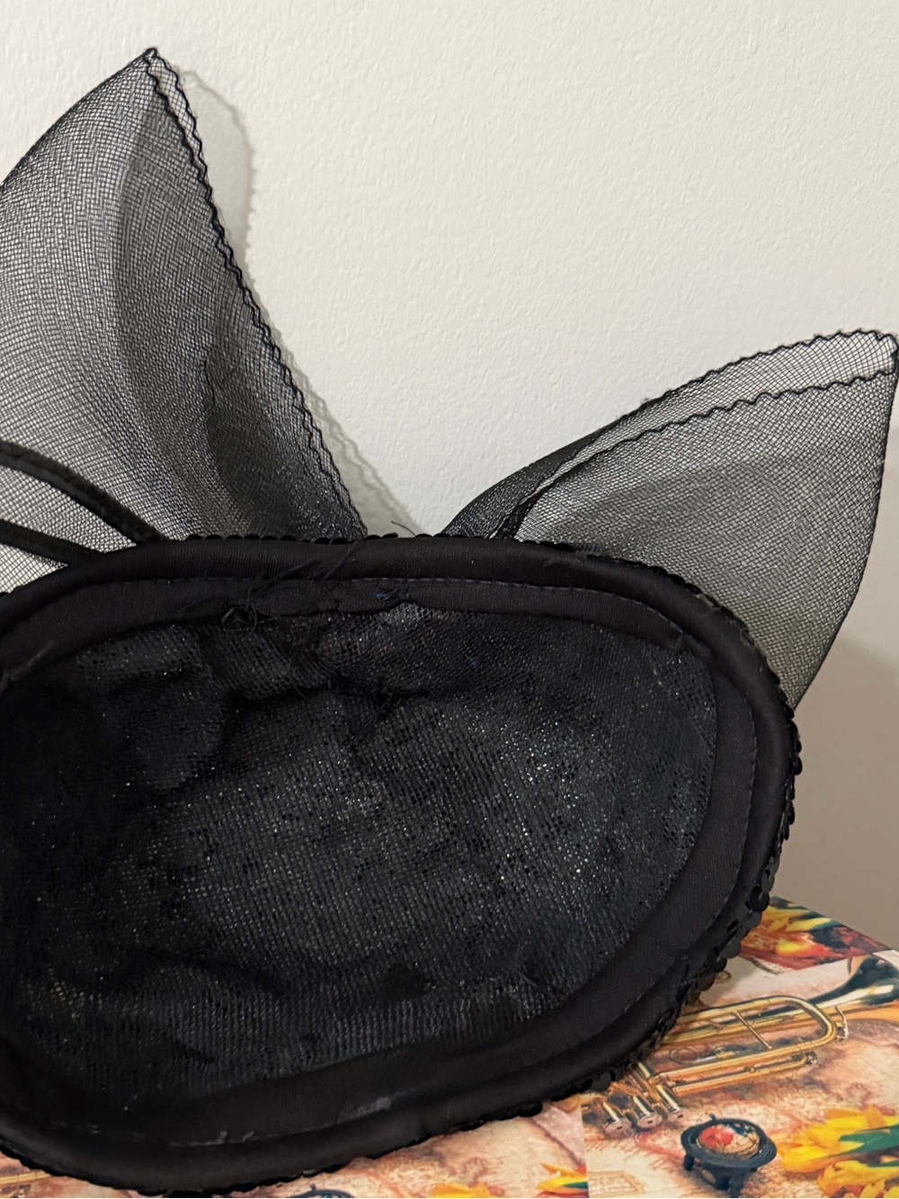 Vintage Black Mesh Bow Fascinator Headpiece - Women Accessories - Picture 4 of 4